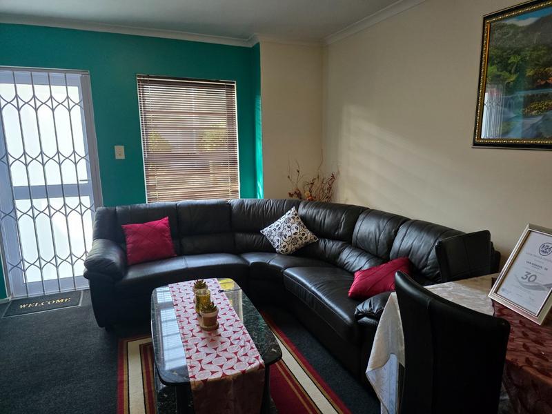 2 Bedroom Property for Sale in Townsend Estate Western Cape